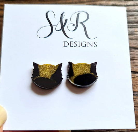 Black Gold Cat Earrings, Cat Resin Stud Earrings, Black Gold Earrings, Cat Earrings made with Stainless Steel.